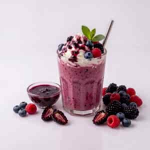 Orman Meyve Parçacıklı Milkshake